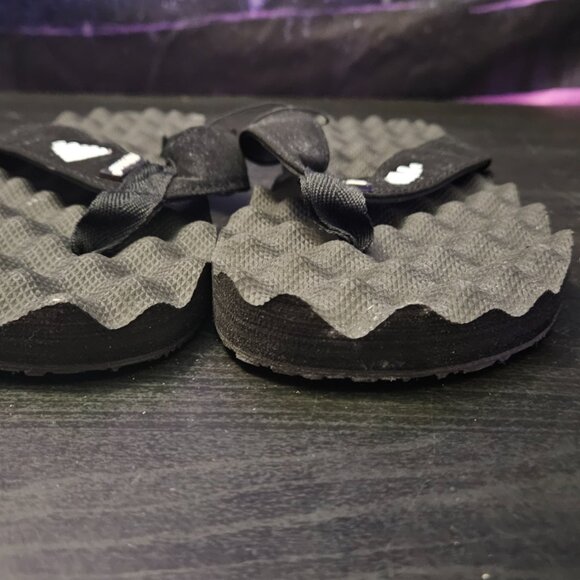 PR Soles Active Recovery Acupoint Flip Flops Black Sandals Size Large 9M-10W - Picture 3 of 5